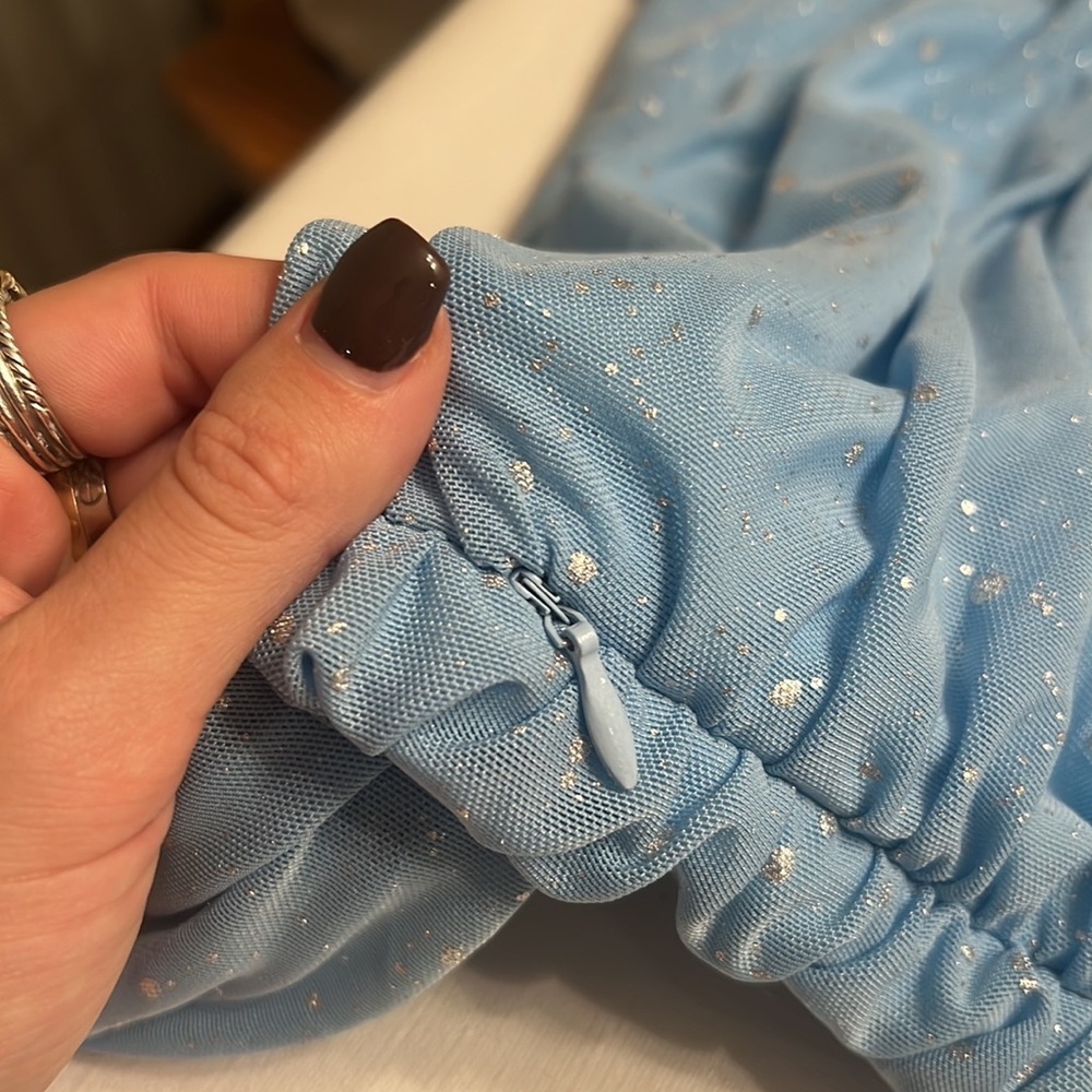 Light Blue Off-Shoulder Bodycon Dress - Picture 8 of 8